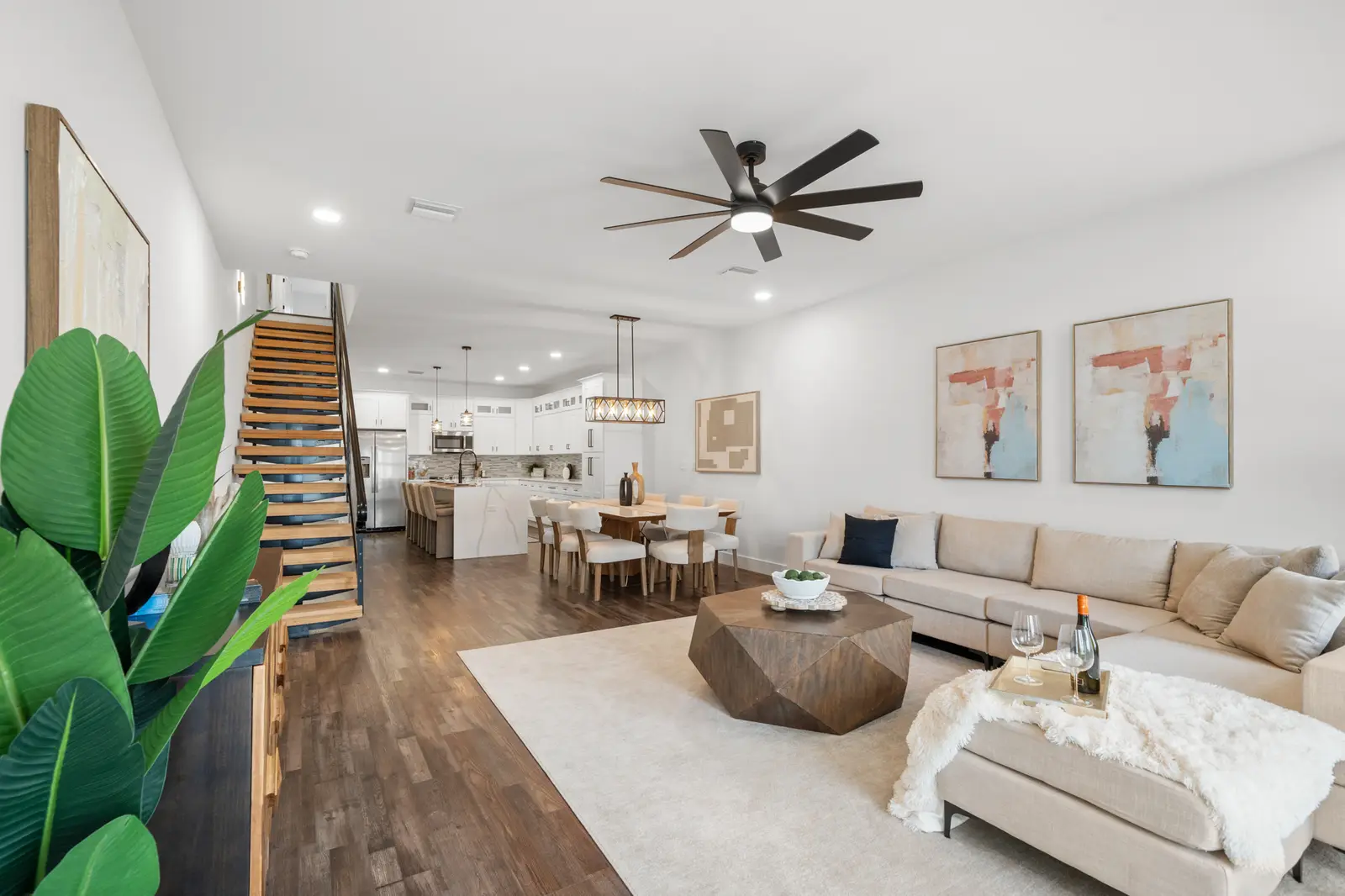 Interior residence 6206 at Latitudes in the Park, Pinellas Park FL, photo 15