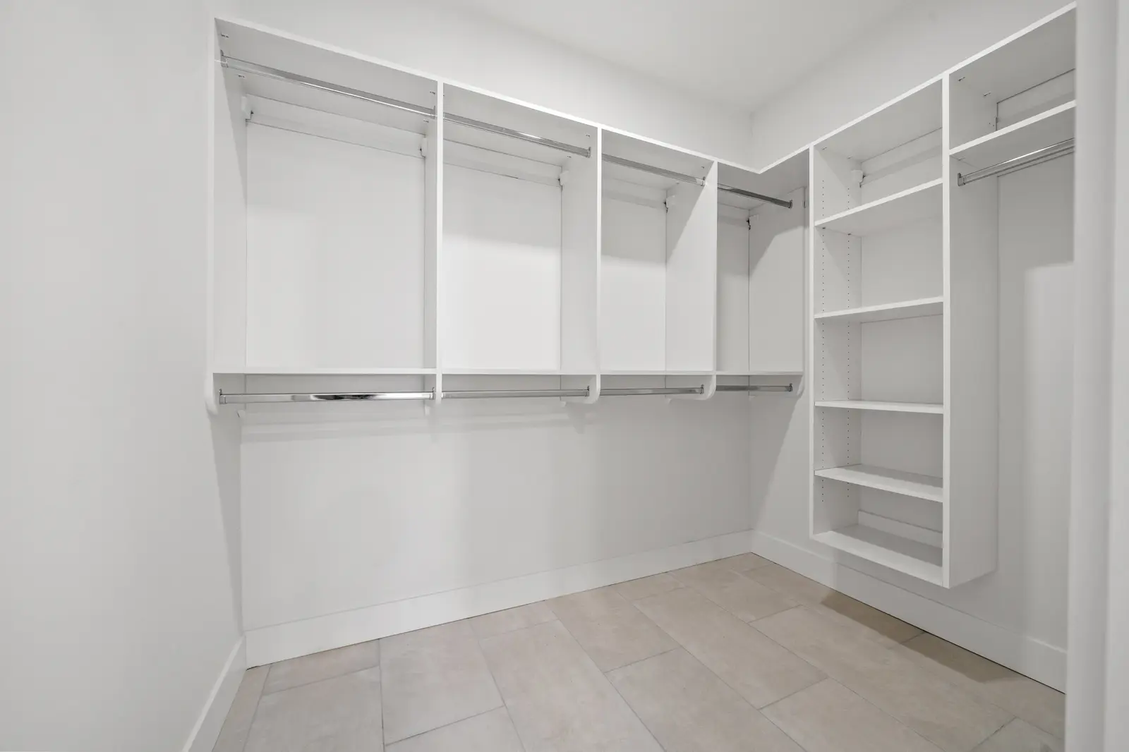 Interior residence 6206 at Latitudes in the Park, Pinellas Park FL, photo 21